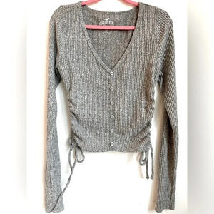HOLLISTER must have collection baby tee long sleeves adjustable sides size XS